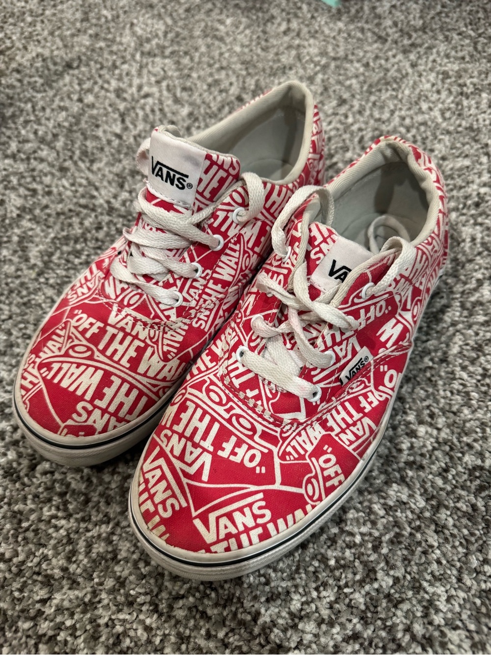 Vans Kids Low Top Sneakers in Red and White Logo Print